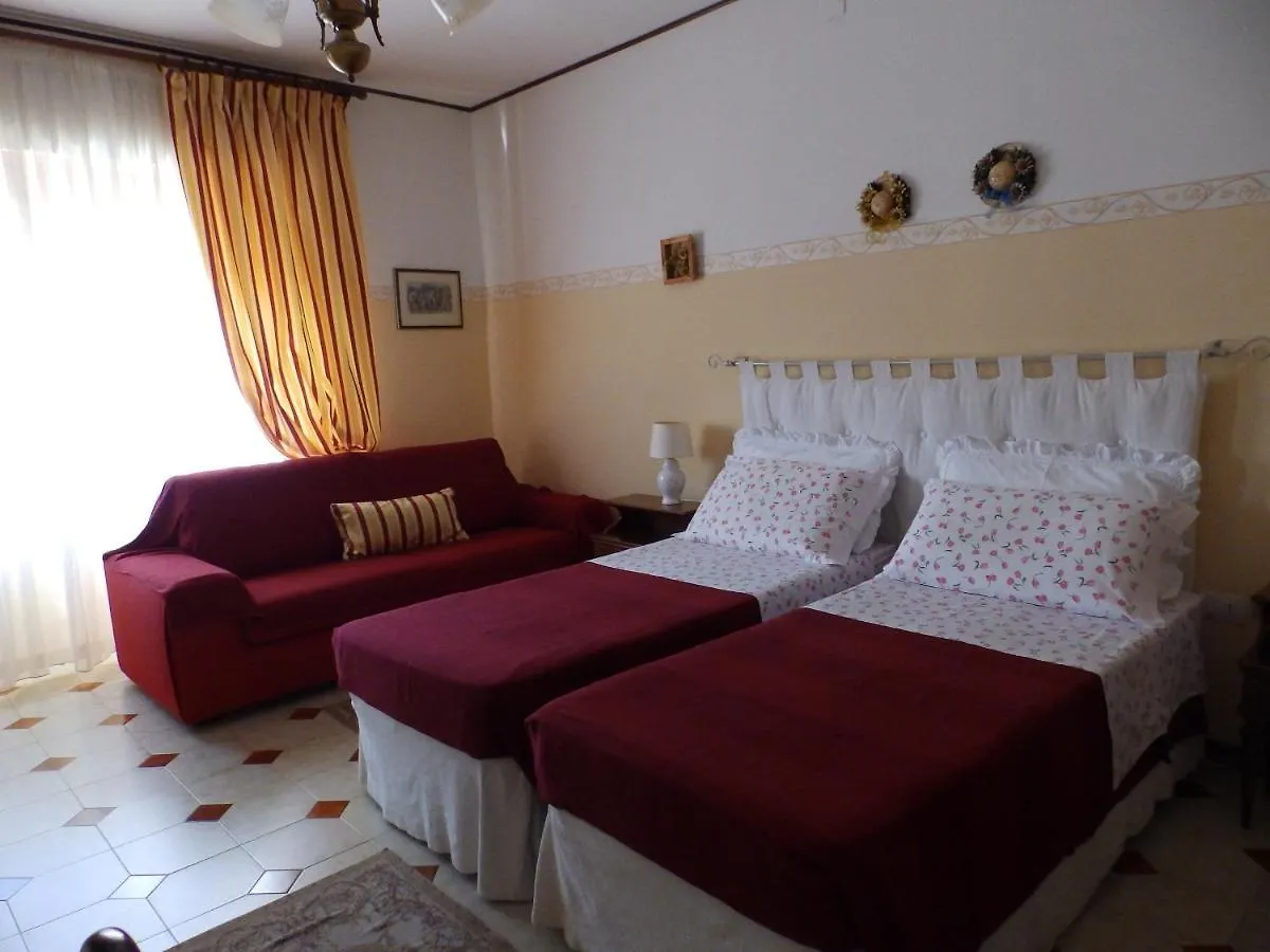 Bed & Breakfast Sa Chessa B&B Ploaghe